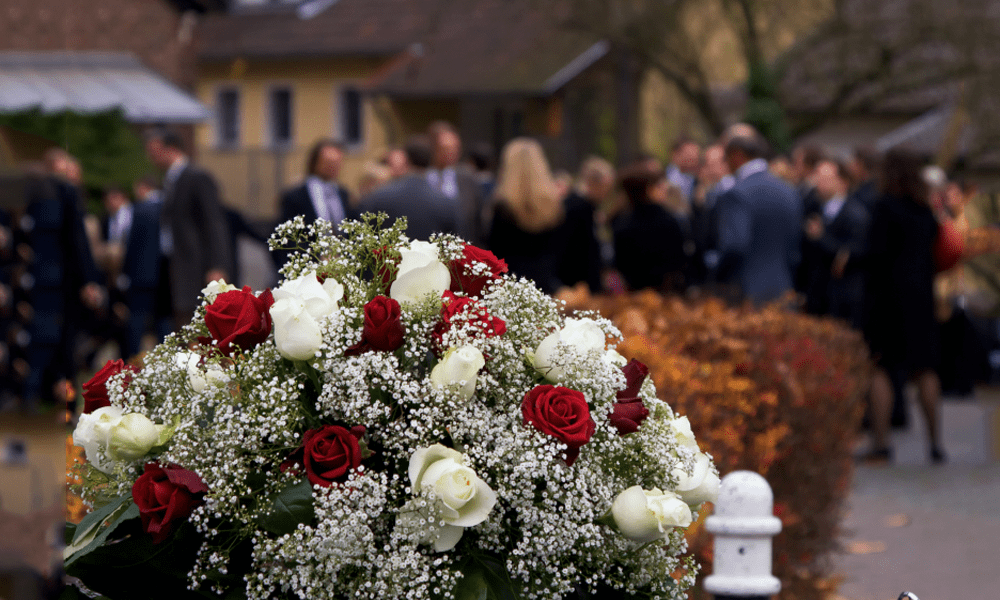 How To Choose Funeral Flowers – Tips – Floral Singapore