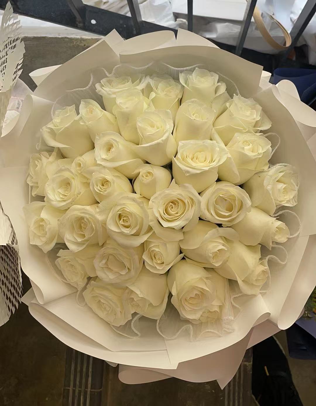 Premium Bouquet VD 27 - 52 Stalk – Floral Singapore